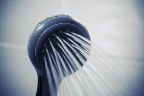 Water besparen in de badkamer Energie Besparen Info